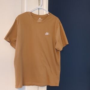 Nike Men's Brown Short Sleeve Tee